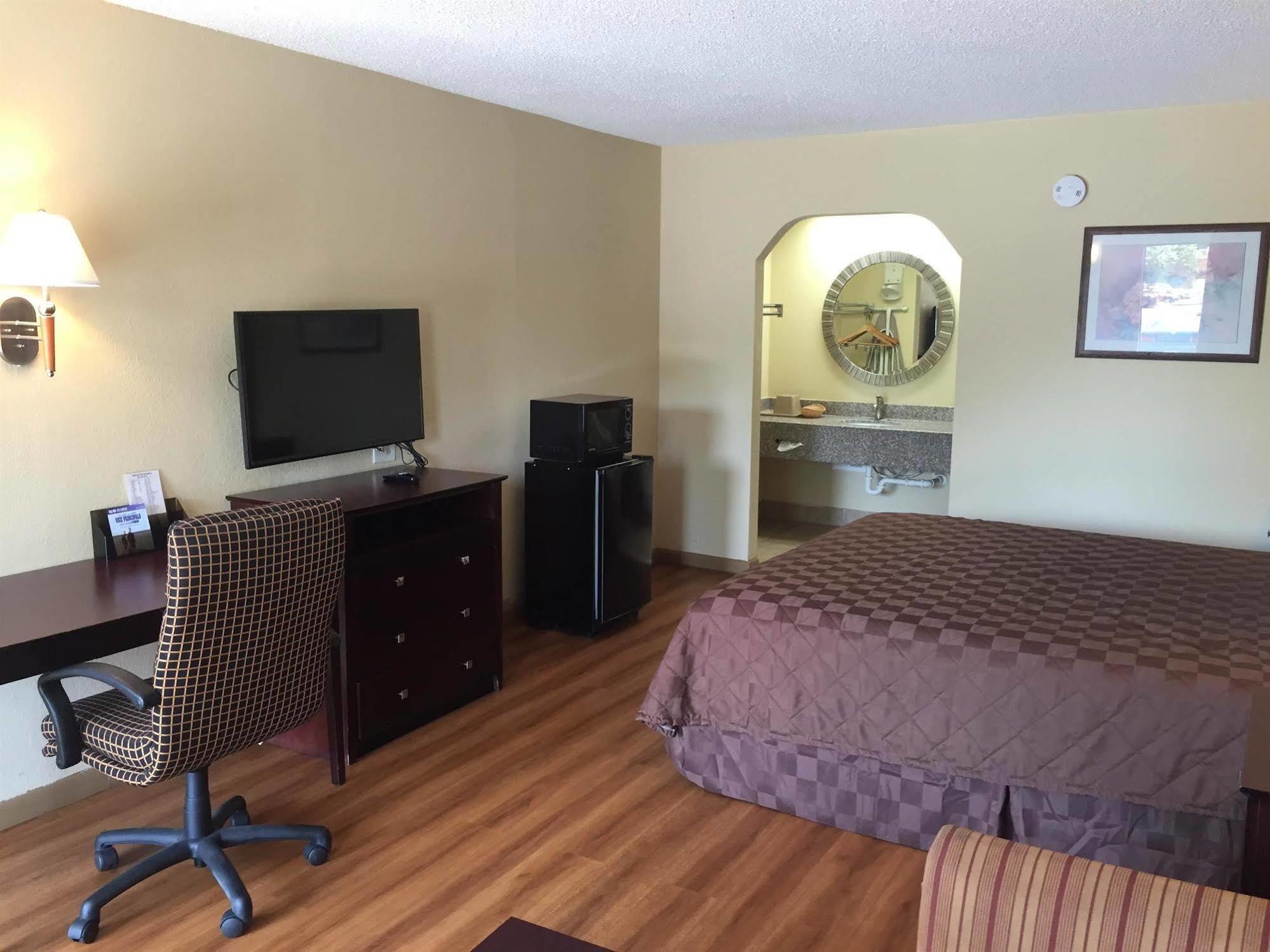 Deluxe Inn And Suites York Zewnętrze zdjęcie