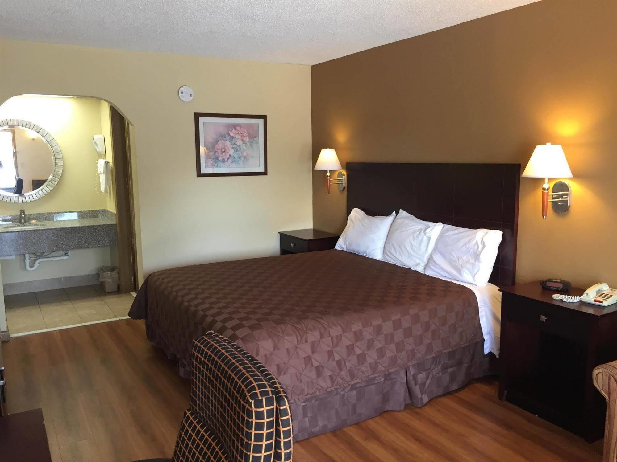 Deluxe Inn And Suites York Zewnętrze zdjęcie